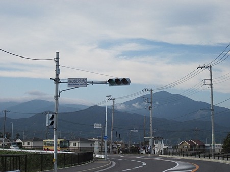 平塚花アグリ入り口交差点