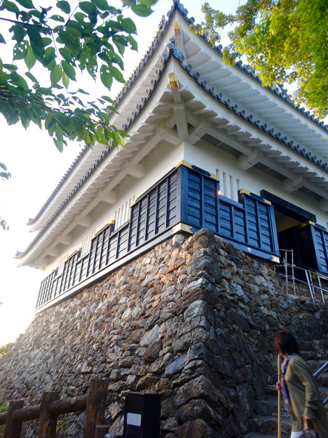 岐阜城 No - 16:真下から見上げた岐阜城