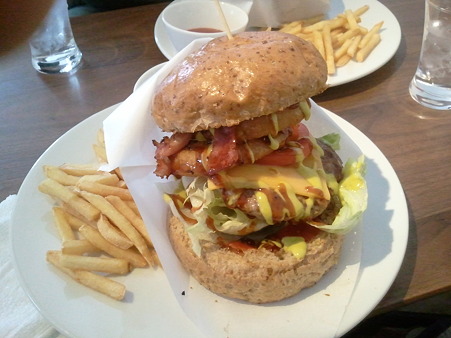 ﾃｷｻｽﾊﾞｰｶﾞｰ