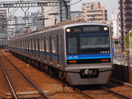 北総7500形エアポート快特 京急本線青物横丁駅