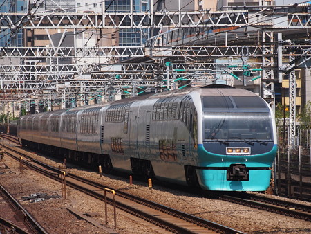 251系特急スーパービュー踊り子 東海道本線新橋~品川