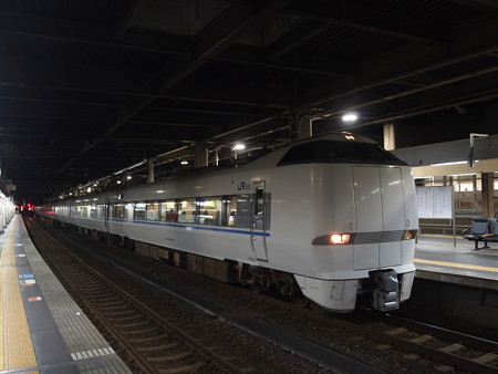 683系特急サンダーバード 北陸本線金沢駅