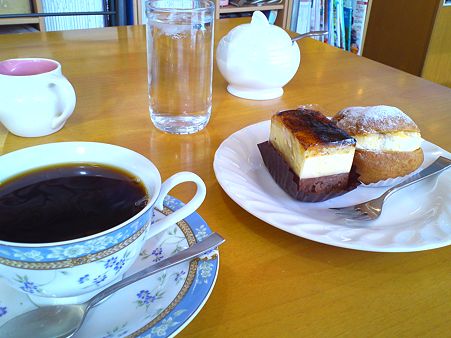 ケーキハウス ステラマリス ケーキセット+シュークリーム