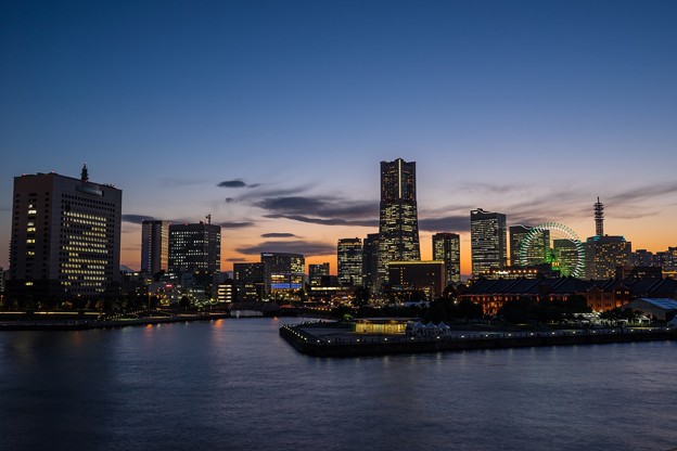 みなとみらい夕景