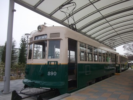 ktram_890
