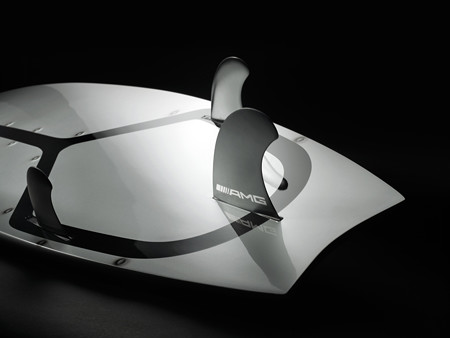 mercedes-benz-surfboard-AMG-designboom03