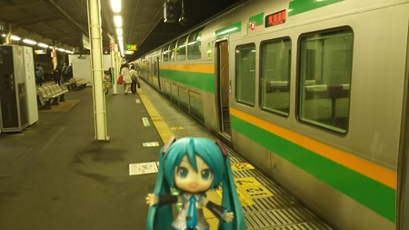 ミク:「なんとか 114分遅れで、熱海駅に着きましたね。ここからどうな...