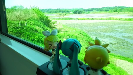 川東→泉郷間。 リン:「あ、マスター舟漕いでるww」 ……だって景...