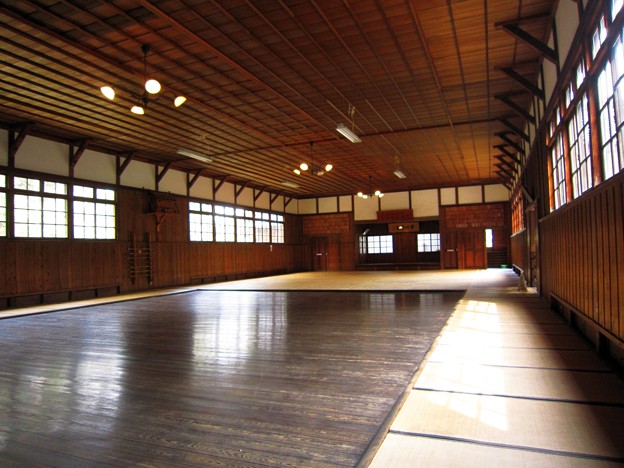 第四高等学校武術道場「無声堂」