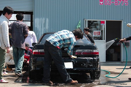 Blog_20120415_ViewCoatOff_22
