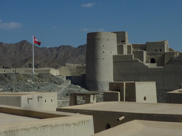 世界遺産ﾊﾞﾊﾗ城塞 ｵﾏｰﾝ Bahla Fort Oman 写真共有サイト フォト蔵