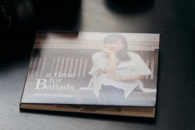 2015.03.15　机　a time for Ballads  ウイリアムス浩子