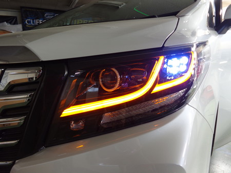 デモカー３０アルファード　純正スモール部分　３００発ＬＥＤ加工　オレンジ