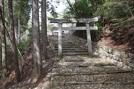 郡山城 常栄寺跡・毛利隆元墓所- 02