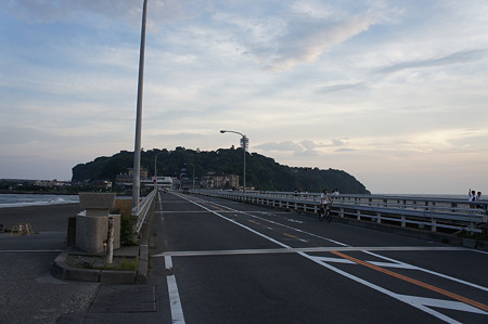 110622_037