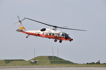 UH-60J-09