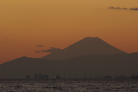 終日の入後の富士山