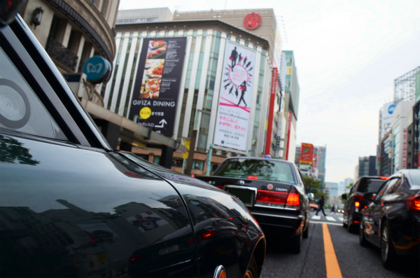 一人で銀座を抜けて、銀座ランプから首都高に入った